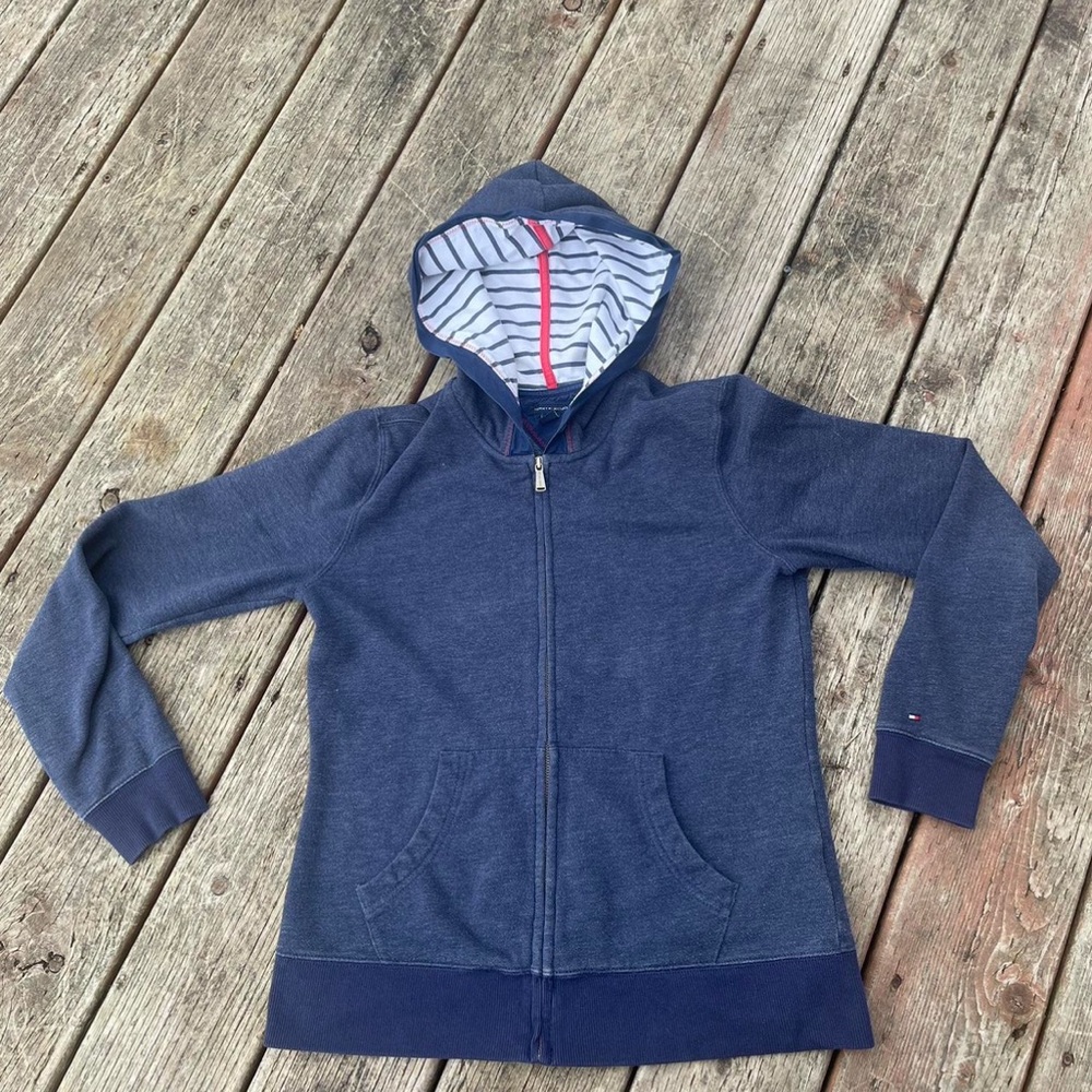 Y2K Vintage Cute Tommy Hilfiger Blue Zip-Up Hoodie with Striped Lining